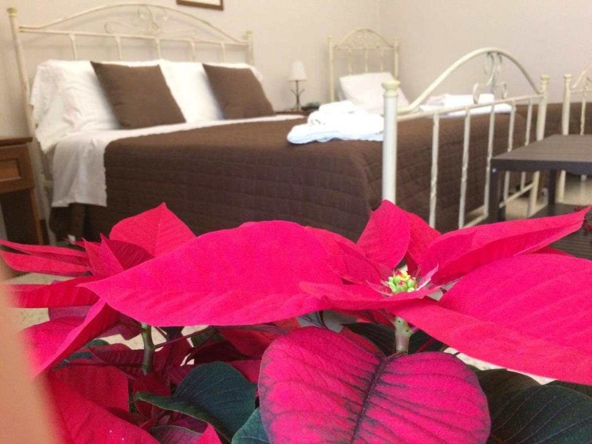 Le Stanze Dell'emiro Bed & Breakfast 3*